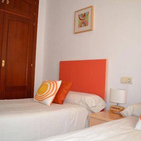 Precioso Apartamento En Primera Linea De Playa En Caleta De Velez Exterior photo